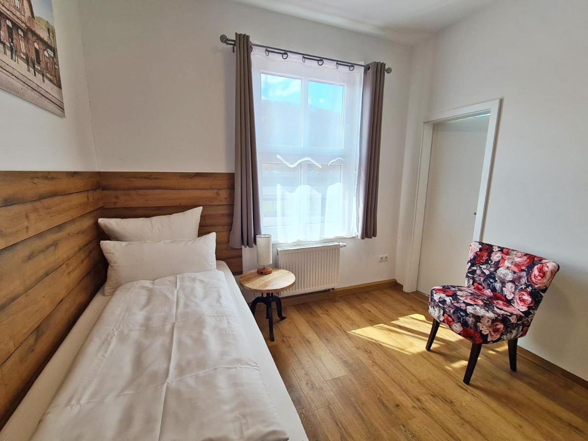 Hotel Gleis 3Viertel イェーナ エクステリア 写真
