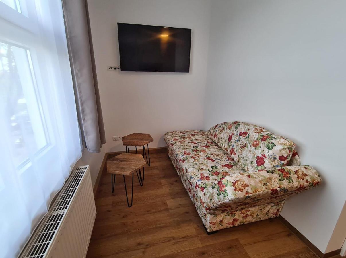 Hotel Gleis 3Viertel イェーナ エクステリア 写真